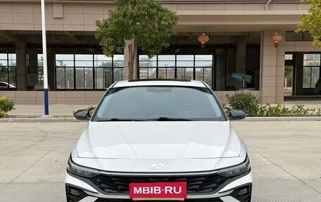 Hyundai Elantra, 2023 год, 1 130 930 рублей, 2 фотография