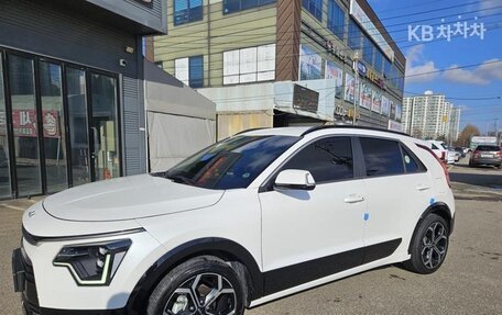 KIA Niro, 2023 год, 1 630 000 рублей, 6 фотография
