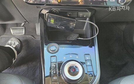 KIA Niro, 2023 год, 1 630 000 рублей, 12 фотография