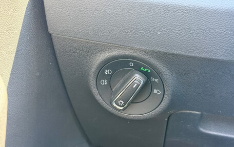 Skoda Karoq I, 2023 год, 4 354 075 рублей, 18 фотография