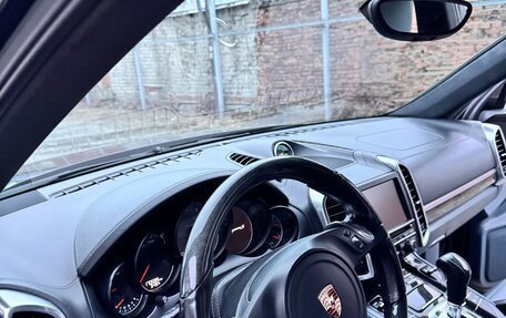 Porsche Cayenne III, 2011 год, 2 490 000 рублей, 16 фотография