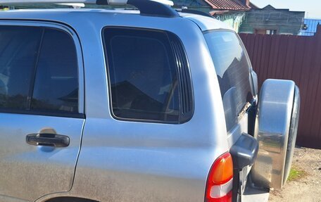 Chevrolet Tracker II, 2001 год, 425 000 рублей, 2 фотография