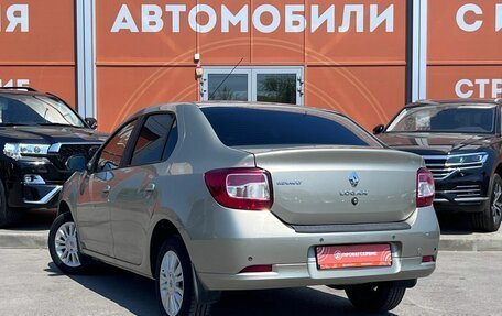 Renault Logan II, 2017 год, 800 000 рублей, 7 фотография