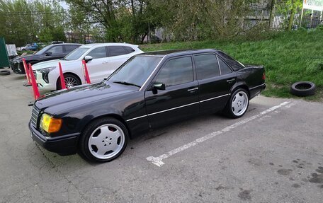 Mercedes-Benz E-Класс, 1993 год, 1 000 000 рублей, 1 фотография