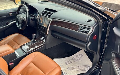 Toyota Camry, 2016 год, 1 800 000 рублей, 3 фотография