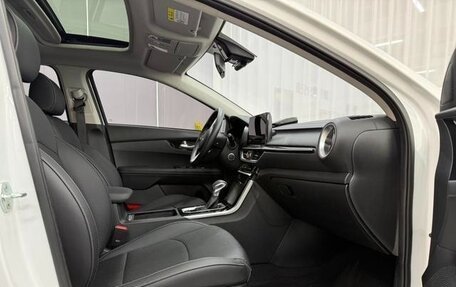 KIA K3, 2022 год, 1 499 000 рублей, 9 фотография