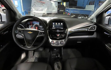 Chevrolet Spark IV, 2022 год, 1 320 000 рублей, 5 фотография