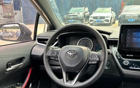 Toyota Corolla, 2022 год, 1 230 000 рублей, 10 фотография