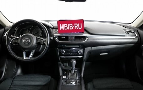 Mazda 6, 2017 год, 1 900 000 рублей, 14 фотография