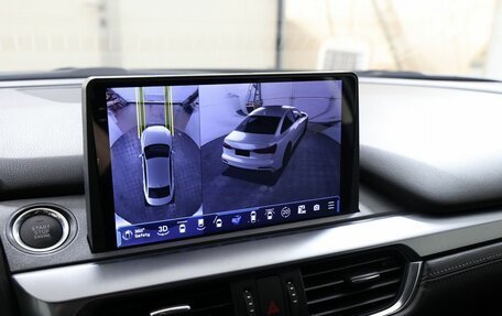 Mazda 6, 2017 год, 1 900 000 рублей, 24 фотография