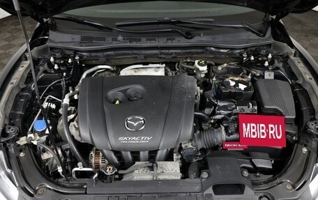 Mazda 6, 2017 год, 1 900 000 рублей, 29 фотография