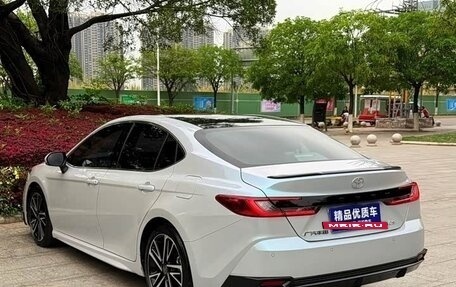 Toyota Camry, 2024 год, 3 890 000 рублей, 4 фотография