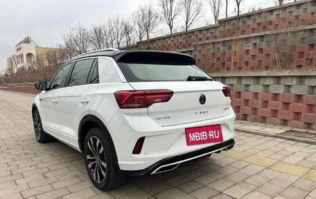 Volkswagen T-Roc I, 2022 год, 1 530 000 рублей, 5 фотография