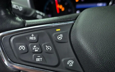 Chevrolet Equinox III, 2020 год, 1 800 000 рублей, 15 фотография