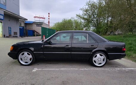 Mercedes-Benz E-Класс, 1993 год, 1 000 000 рублей, 6 фотография