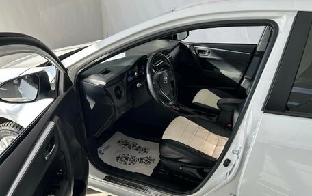 Toyota Corolla, 2018 год, 1 725 000 рублей, 8 фотография