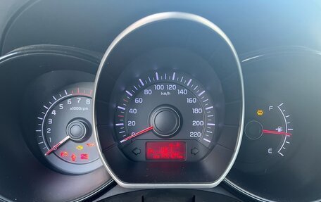 KIA Rio III рестайлинг, 2013 год, 900 000 рублей, 3 фотография