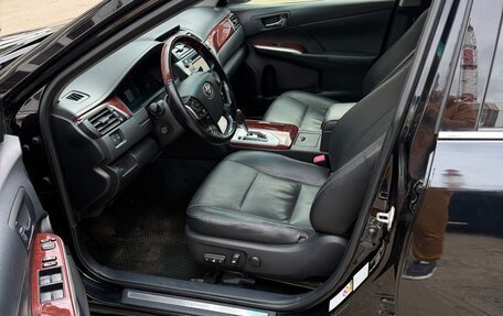 Toyota Camry, 2011 год, 1 450 000 рублей, 7 фотография