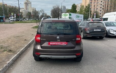Skoda Yeti I рестайлинг, 2016 год, 1 000 000 рублей, 3 фотография