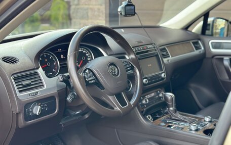 Volkswagen Touareg III, 2015 год, 3 370 000 рублей, 9 фотография