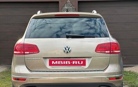 Volkswagen Touareg III, 2015 год, 3 370 000 рублей, 4 фотография