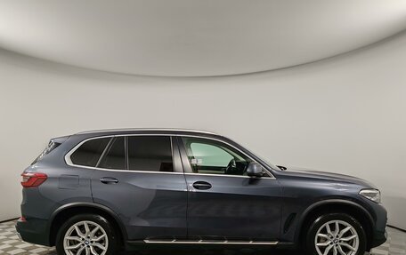 BMW X5, 2019 год, 5 849 000 рублей, 4 фотография