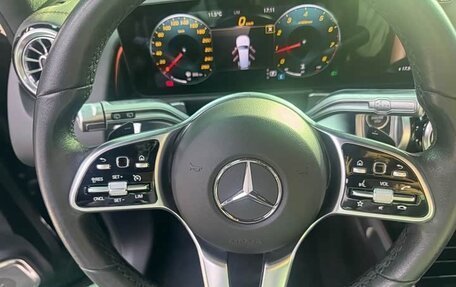 Mercedes-Benz GLB, 2022 год, 2 850 000 рублей, 10 фотография