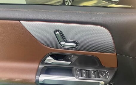 Mercedes-Benz GLB, 2022 год, 2 850 000 рублей, 21 фотография
