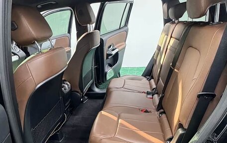 Mercedes-Benz GLB, 2022 год, 2 850 000 рублей, 23 фотография