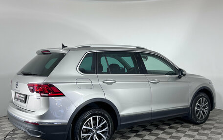 Volkswagen Tiguan II, 2021 год, 3 400 000 рублей, 5 фотография