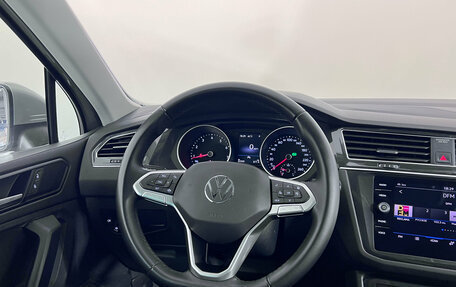 Volkswagen Tiguan II, 2021 год, 3 400 000 рублей, 12 фотография