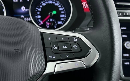 Volkswagen Tiguan II, 2021 год, 3 400 000 рублей, 15 фотография