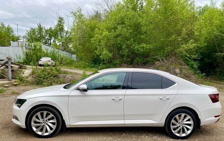 Skoda Superb III рестайлинг, 2015 год, 1 420 000 рублей, 7 фотография