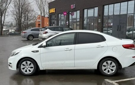 KIA Rio III рестайлинг, 2016 год, 850 000 рублей, 3 фотография