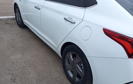Hyundai Solaris II рестайлинг, 2020 год, 1 600 000 рублей, 2 фотография