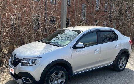 Renault Logan II, 2019 год, 850 000 рублей, 4 фотография