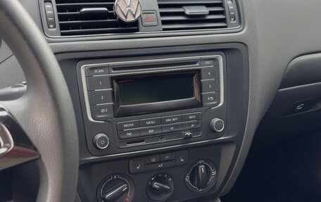 Volkswagen Jetta VI, 2015 год, 1 220 000 рублей, 9 фотография