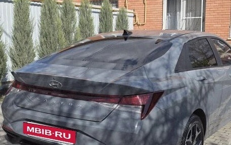 Hyundai Elantra, 2021 год, 1 950 000 рублей, 9 фотография