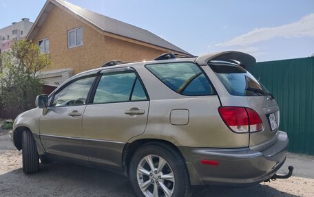 Lexus RX IV рестайлинг, 2002 год, 800 000 рублей, 3 фотография