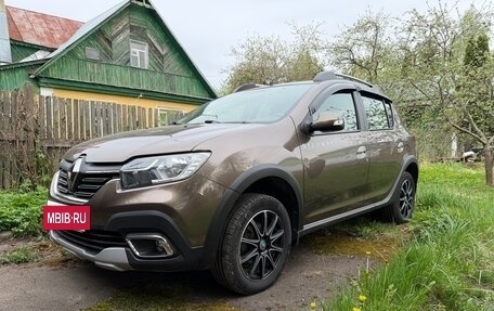 Renault Sandero II рестайлинг, 2019 год, 1 100 000 рублей, 3 фотография