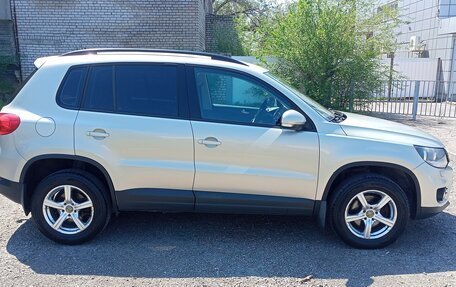 Volkswagen Tiguan I, 2011 год, 840 000 рублей, 5 фотография