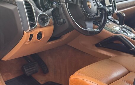 Porsche Cayenne III, 2012 год, 1 950 000 рублей, 3 фотография