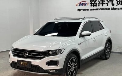 Volkswagen T-Roc I, 2022 год, 1 486 000 рублей, 1 фотография