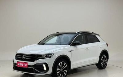 Volkswagen T-Roc I, 2022 год, 1 447 000 рублей, 1 фотография