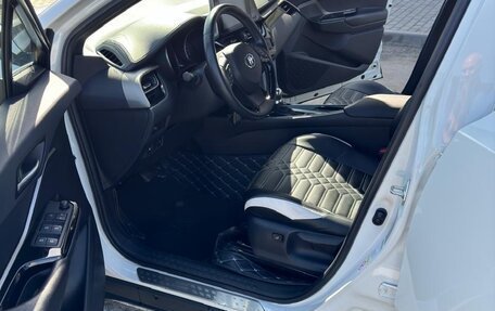Toyota C-HR I рестайлинг, 2018 год, 2 400 000 рублей, 5 фотография