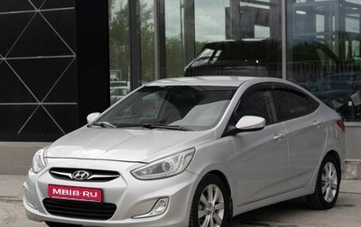 Hyundai Solaris II рестайлинг, 2013 год, 730 000 рублей, 1 фотография