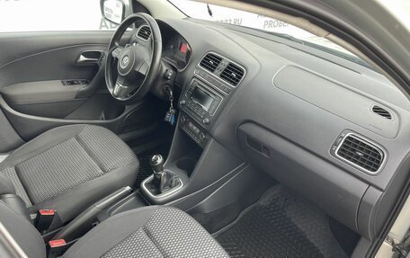 Volkswagen Polo VI (EU Market), 2012 год, 725 000 рублей, 11 фотография