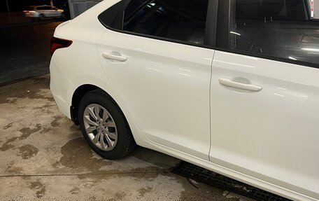 Hyundai Solaris II рестайлинг, 2018 год, 1 450 000 рублей, 5 фотография