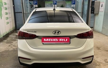 Hyundai Solaris II рестайлинг, 2018 год, 1 450 000 рублей, 3 фотография