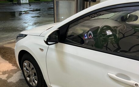 Hyundai Solaris II рестайлинг, 2018 год, 1 450 000 рублей, 8 фотография